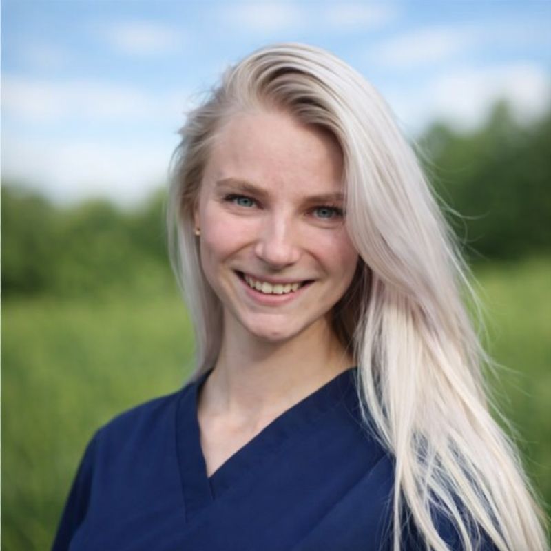 Zoe van Leth RVN - Practice Manager